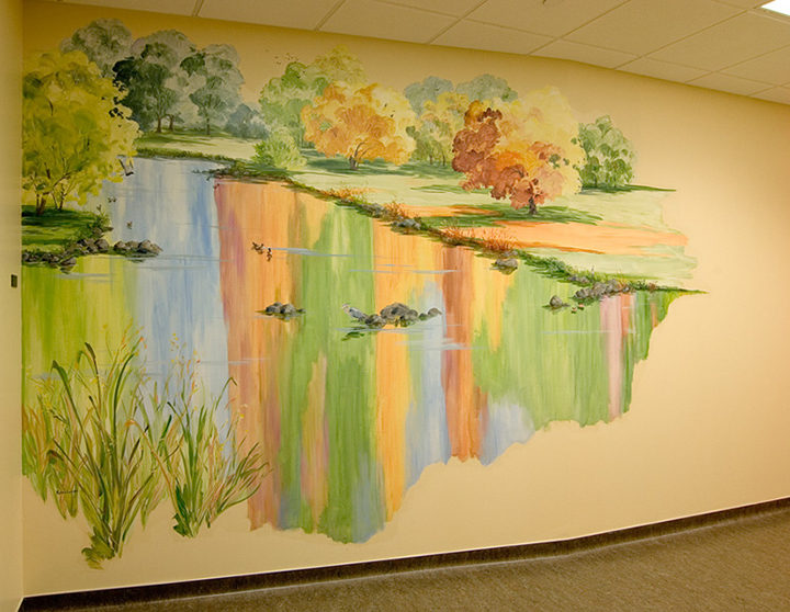 hand painted mural in Tebo Family medical pavilion and cancer center by Boulder Murals bears, geese, crane