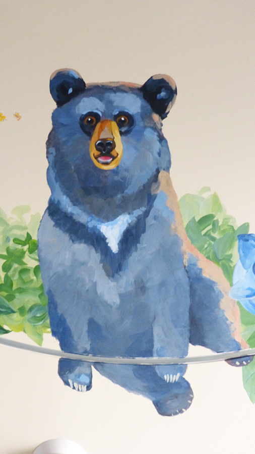 hand painted mural in Children's Hospital Colorado by Boulder Murals bears, humming birds, butterlies